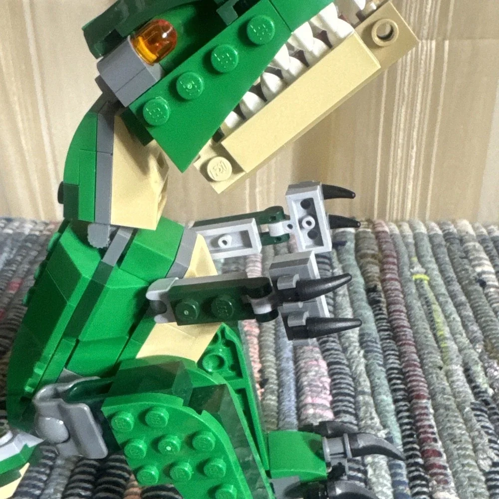 LEGO CREATOR DINOSAUR 31058‎ Mighty Dinosaurs Green Edition full trex model only